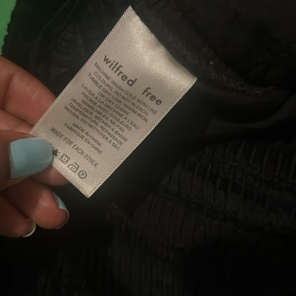 Wilfred Free Corduroy Black A-Line Button Down Mini Skirt size 8 - Picture 6 of 7